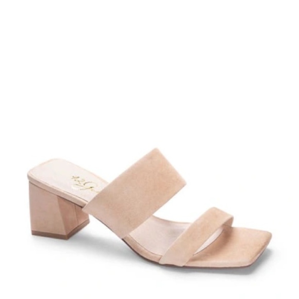 42 GOLD Tan Block Heel Sandals